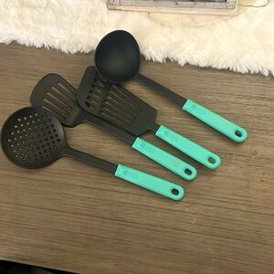 Cooking utensils